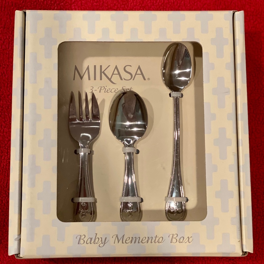 Mikasa 3-Piece Set  NEW